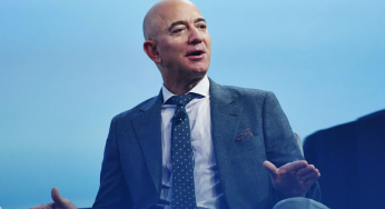 Mengungkap Rahasia Sukses Jeff Bezos: Dari Garasi ke Puncak Dunia