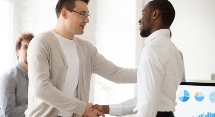 Menumbuhkan Kepercayaan dan Loyalitas