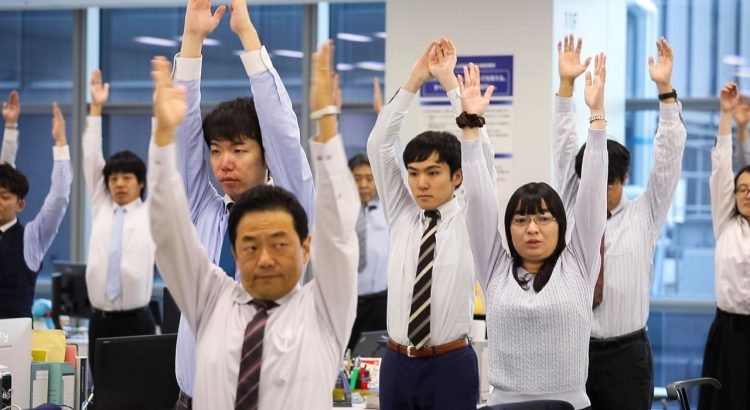 Transformasi Budaya Kerja untuk Kesejahteraan Karyawan