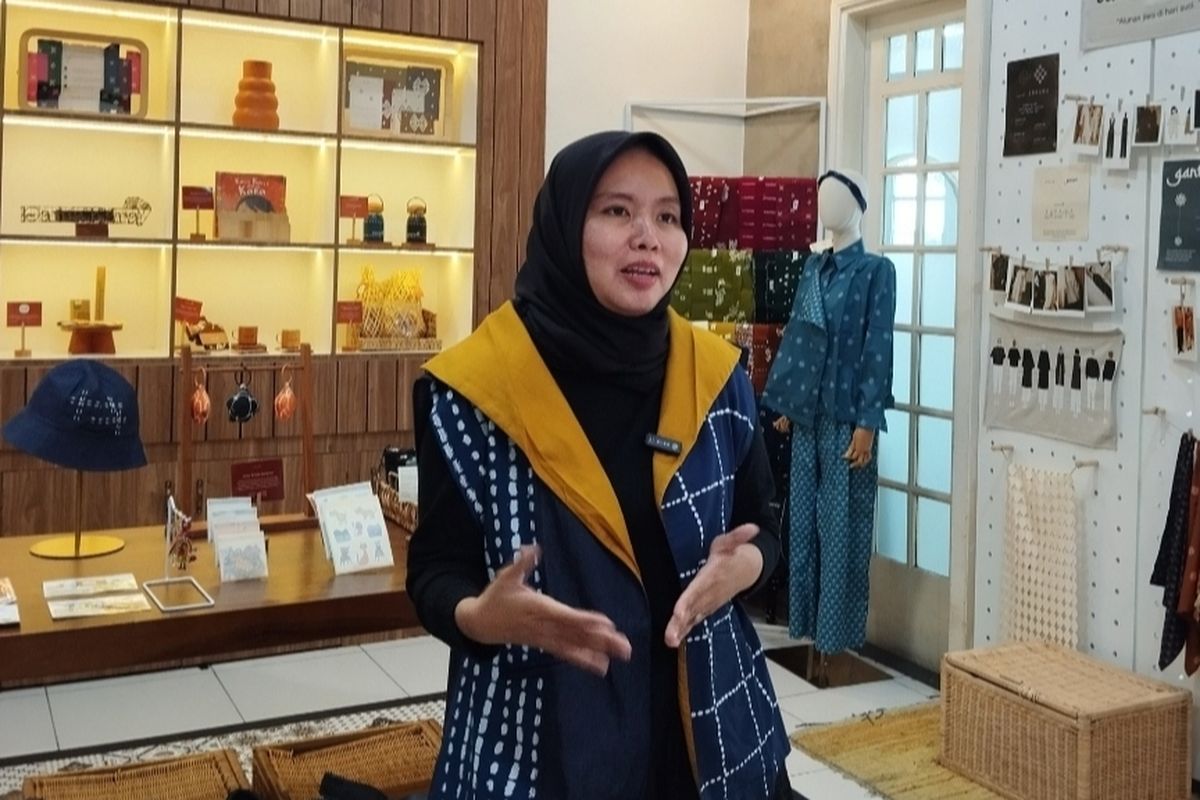 Perjalanan Nurdini Prihastiti di Dunia Fashion