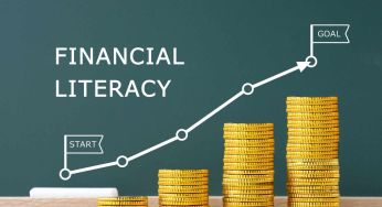 Karier Melesat Tapi Tetap Bokek? Ini Bukti Kamu Kurang Literasi Finansial!