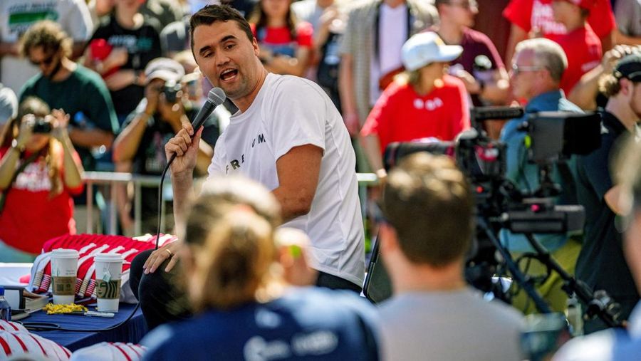 Siapa Sebenarnya Charlie Kirk? Sosok Kontroversial yang Bikin Amerika Berduka!