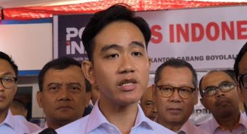 Gibran Bicara Soal Kunjungan Roy Suryo Cs ke Makam Keluarga Jokowi, Netizen Terkejut
